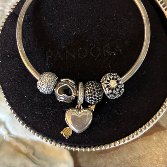 Pandora love bangle. - Picture 2 of 2